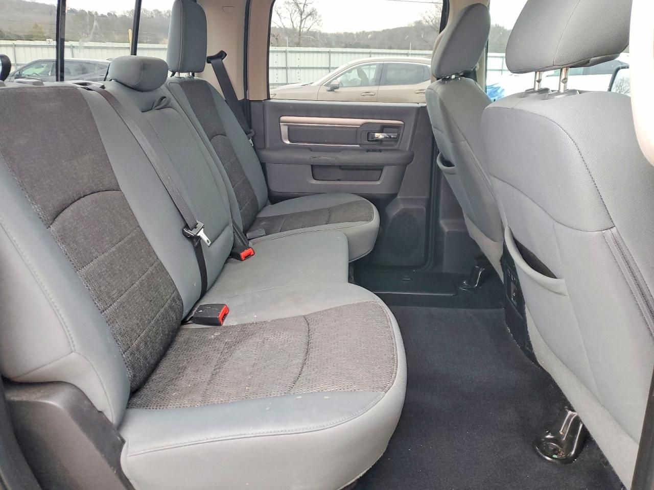 2013 Dodge Ram 1500 slt