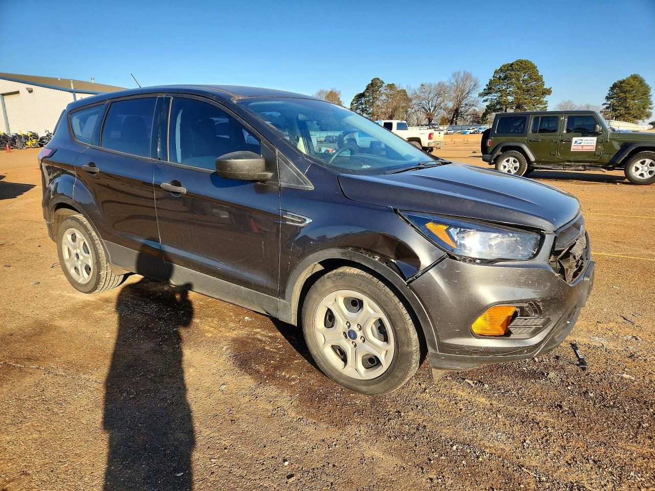 2018 Ford Escape s