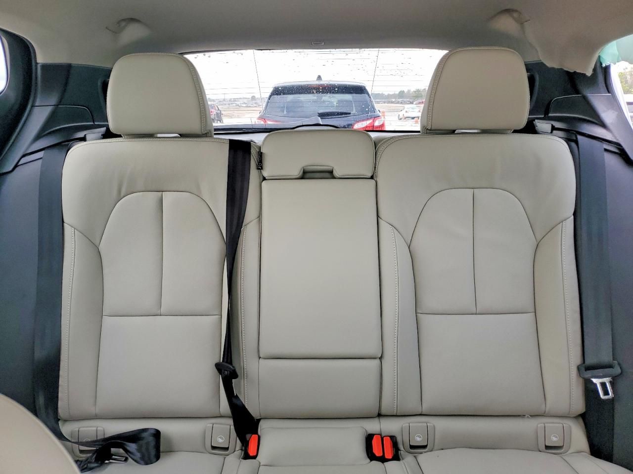 2025 Volvo Xc40 Plus