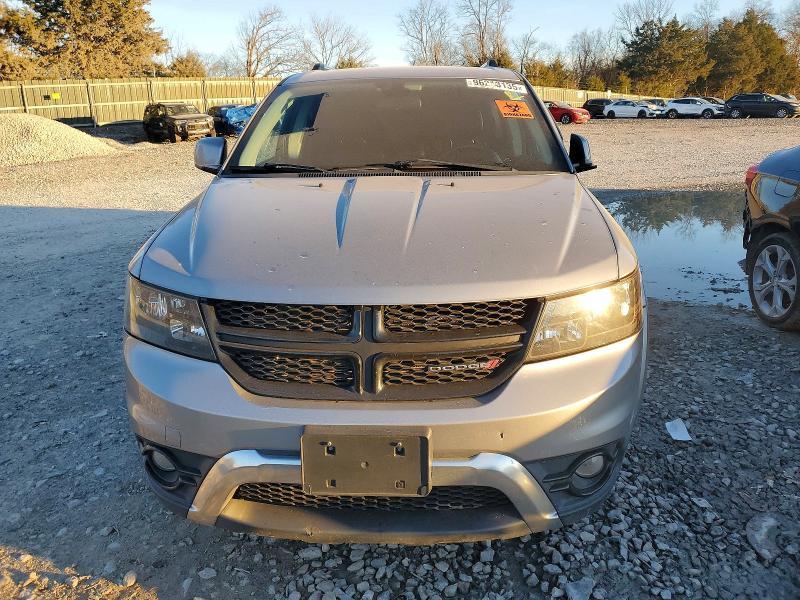 2018 Dodge Journey Crossroad