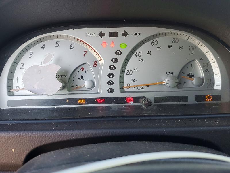 2003 Toyota Camry le