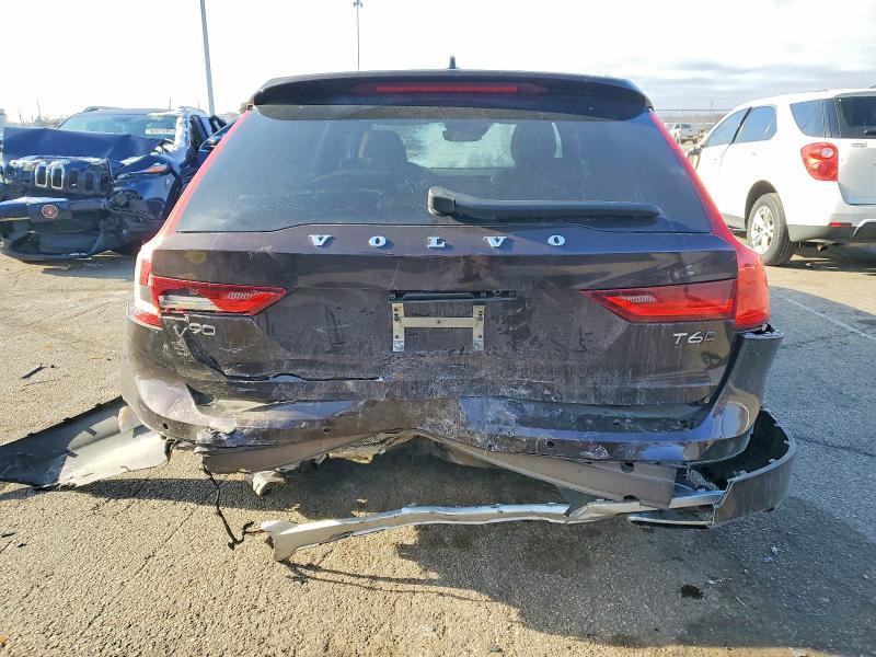 2020 Volvo V90 Cross Country T6 Inscription