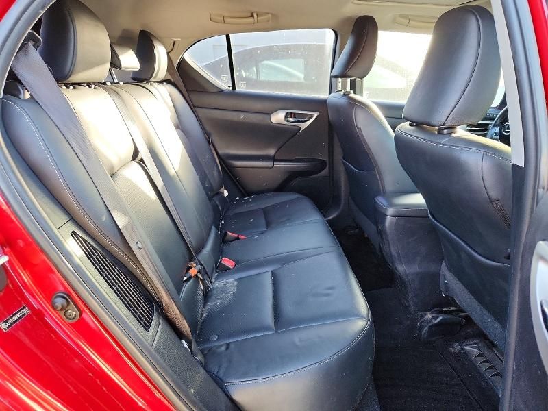 2013 Lexus Ct 200h Base