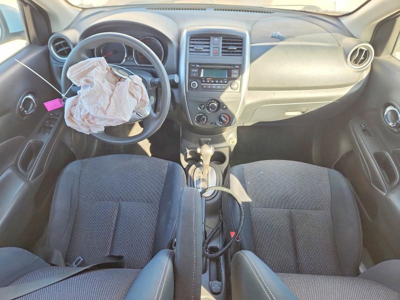 2017 Nissan Versa 1.6 sv