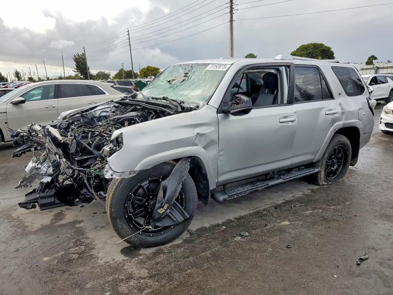 2016 Toyota 4runner SR5