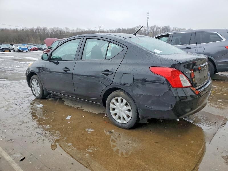 2014 Nissan Versa s