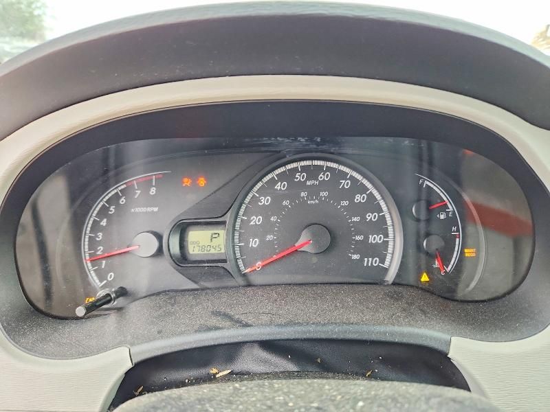 2011 Toyota Sienna le