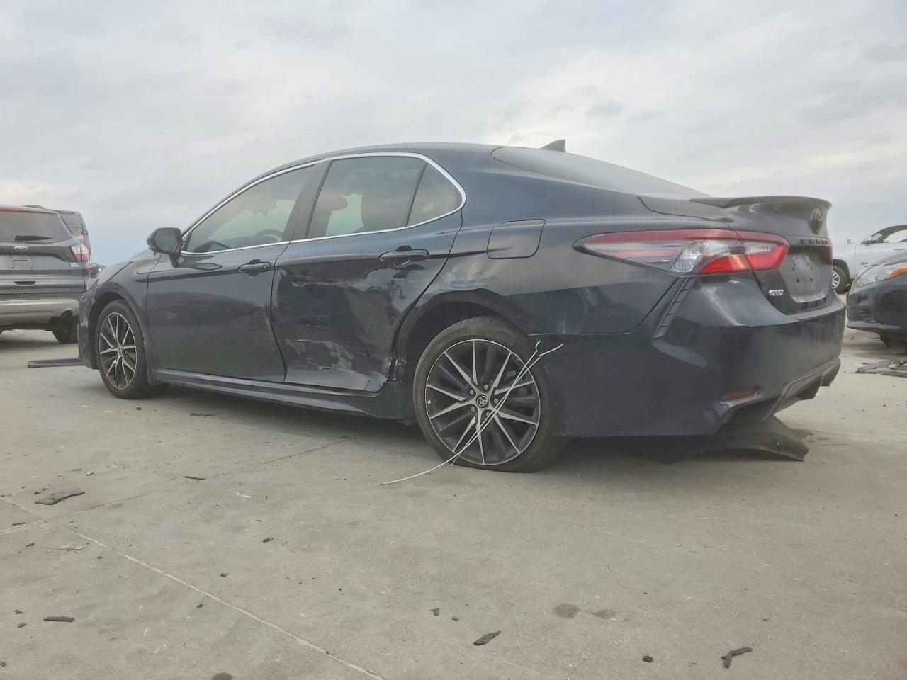 2024 Toyota Camry se Night Shade