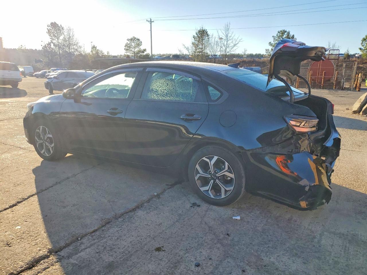 2021 KIA Forte fe