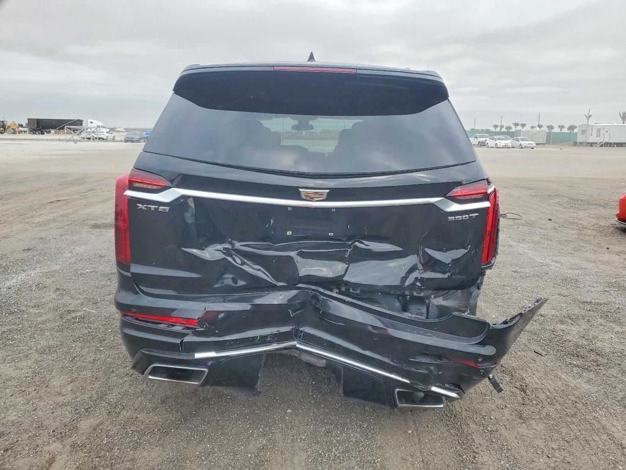2024 Cadillac XT6 Luxury