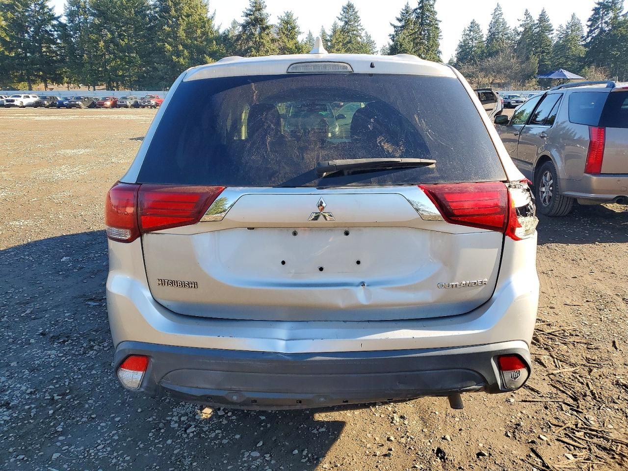 2018 Mitsubishi Outlander es