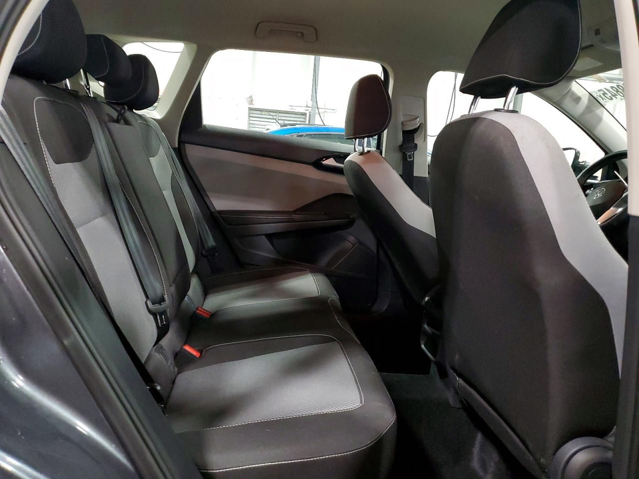 2024 Volkswagen Taos s