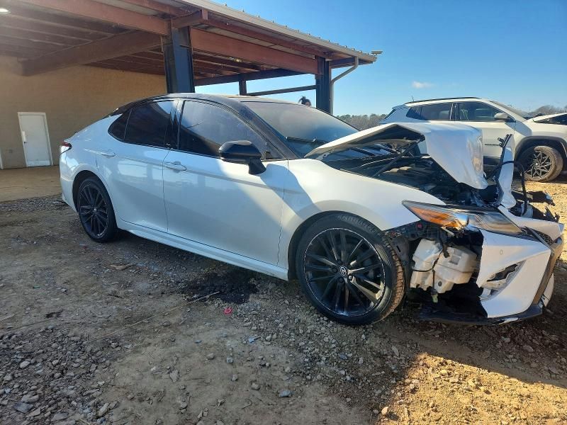 2018 Toyota Camry xse