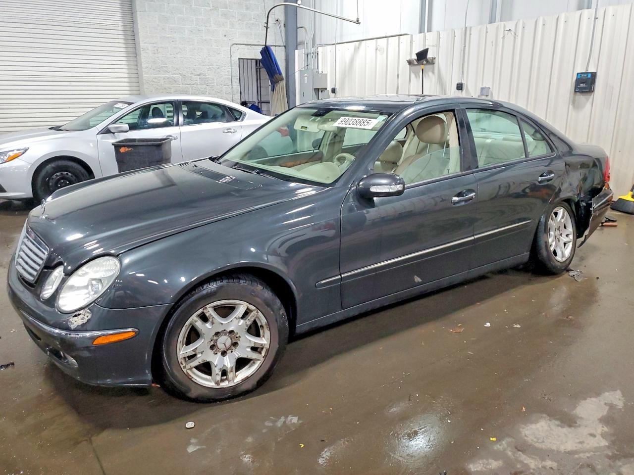 2004 Mercedes-Benz E 320