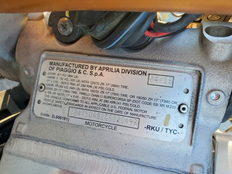 2016 Aprilia Tuono V4 1100 ABS