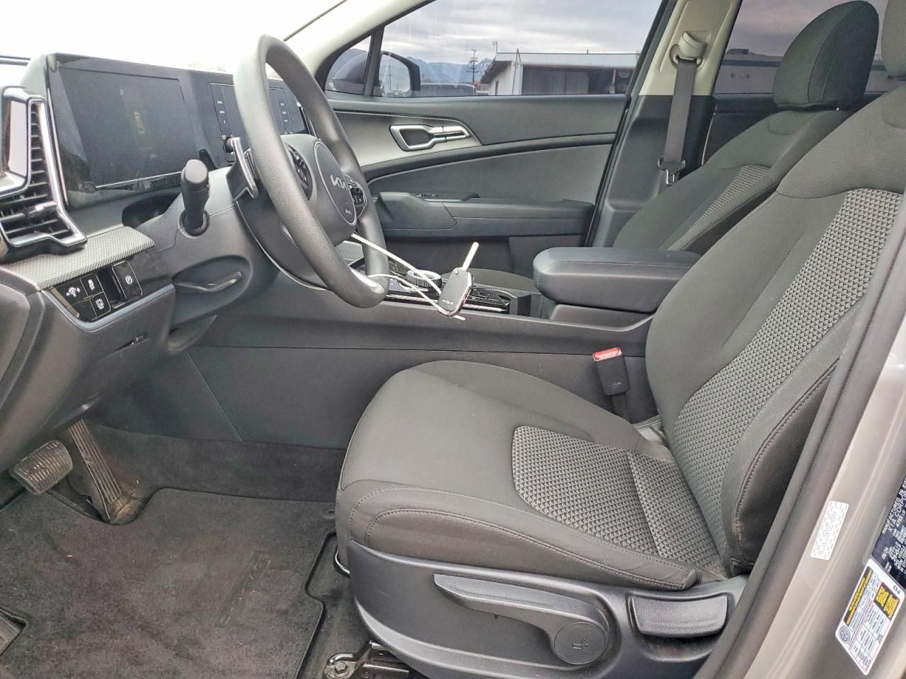 2025 KIA Sportage lx