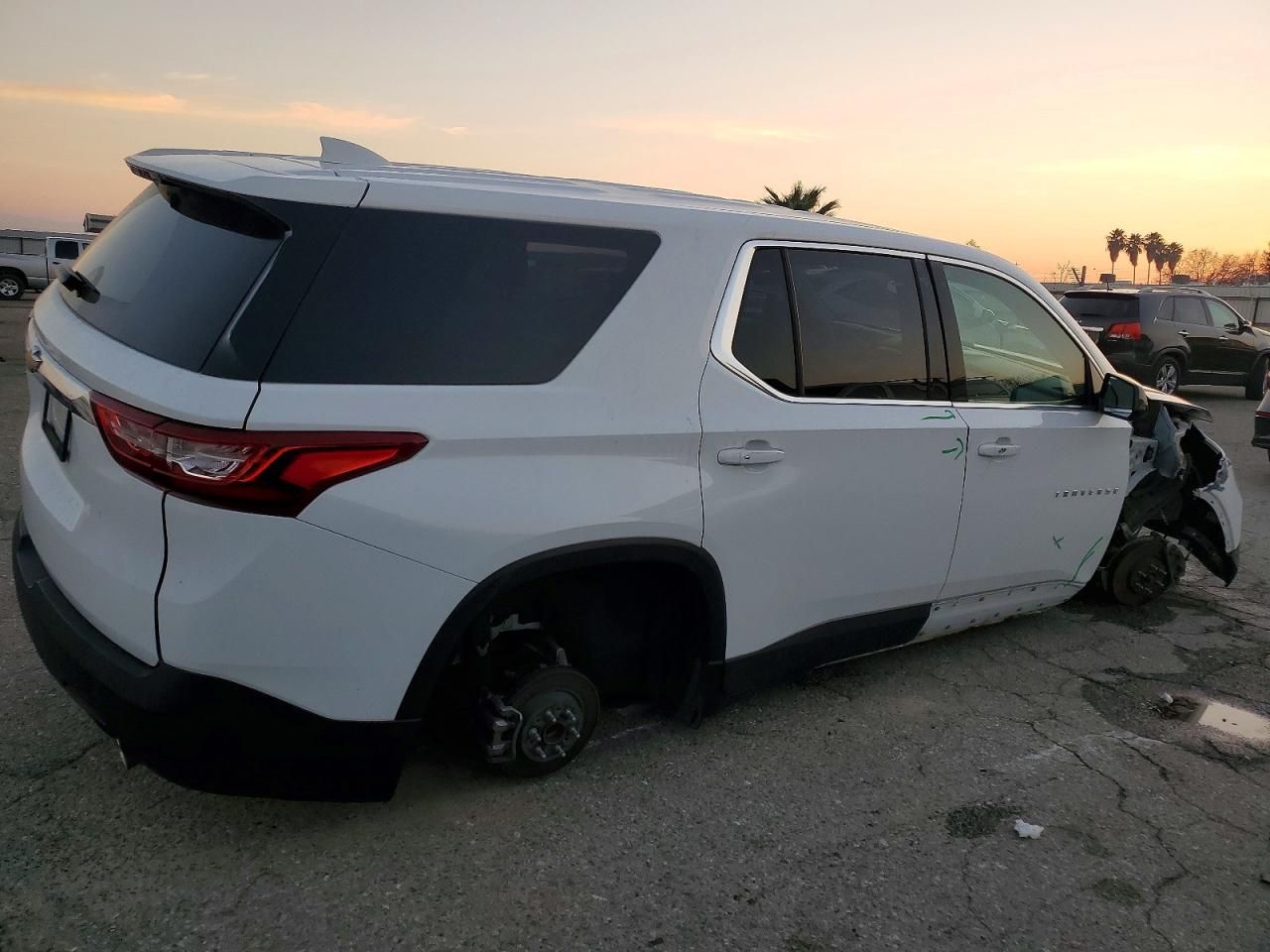 2020 Chevrolet Traverse ls