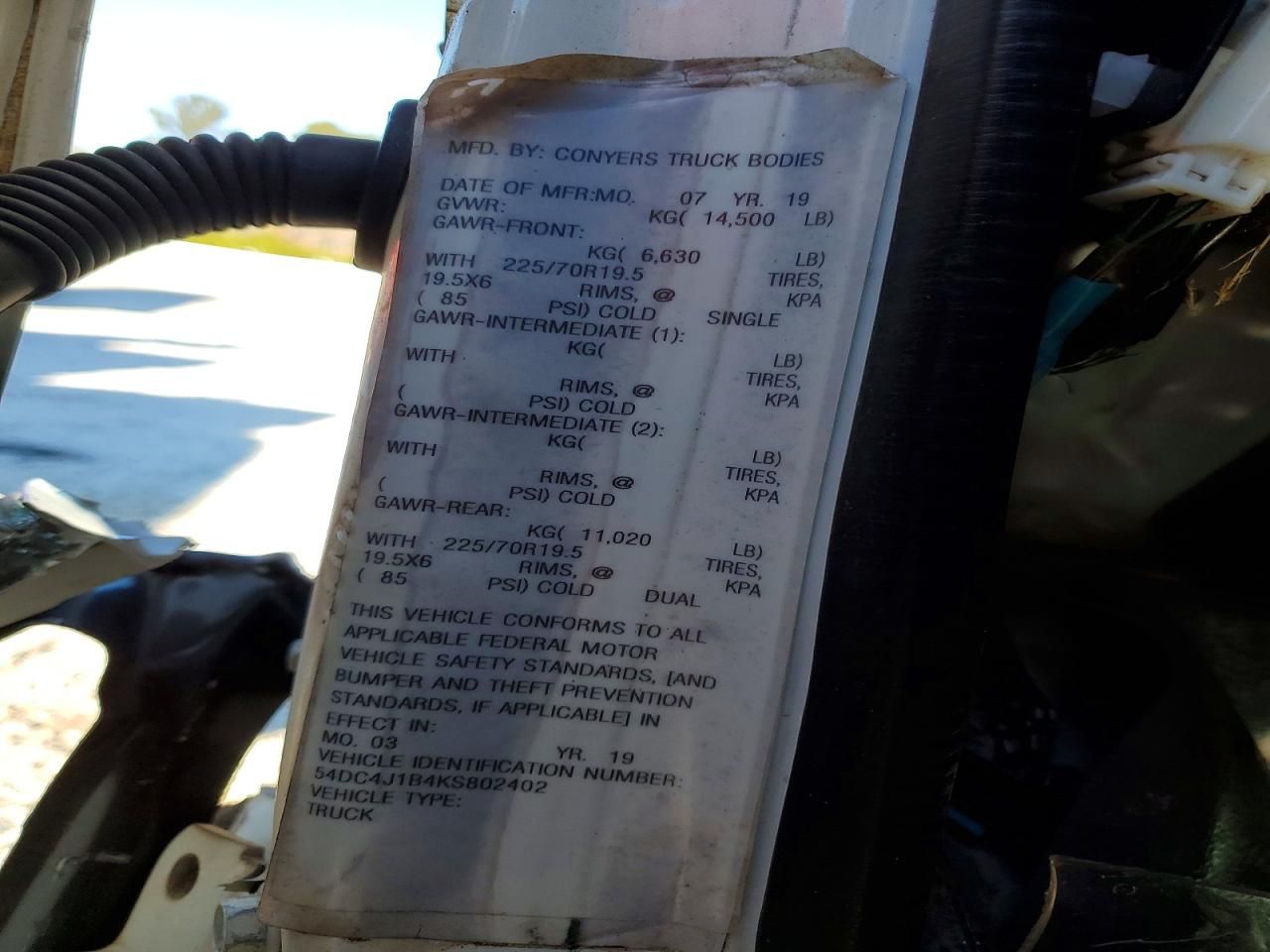 2019 Isuzu NPR HD BOX Truck