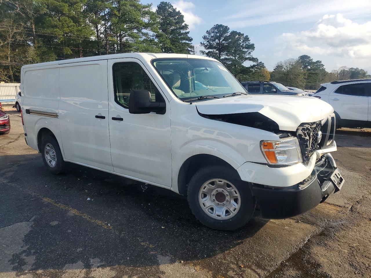 2020 Nissan NV 1500 SV