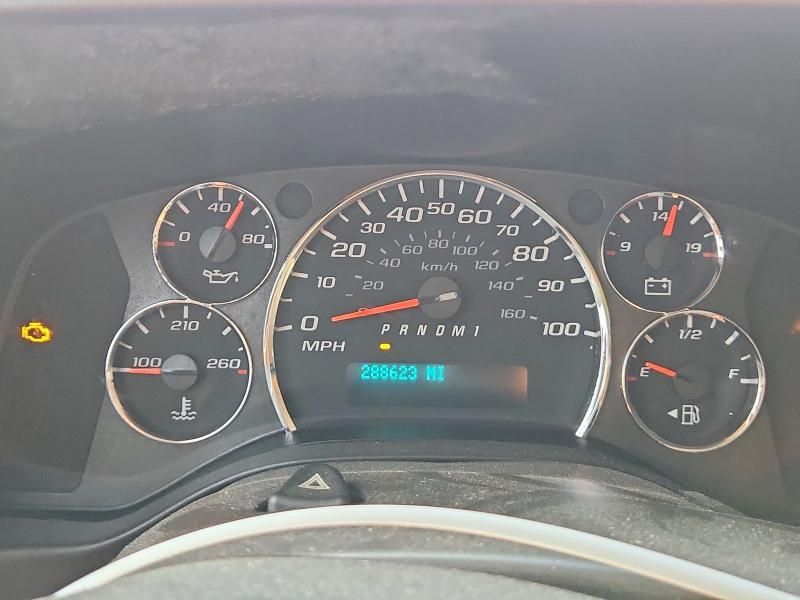 2017 GMC Savana 2500 Delivery van