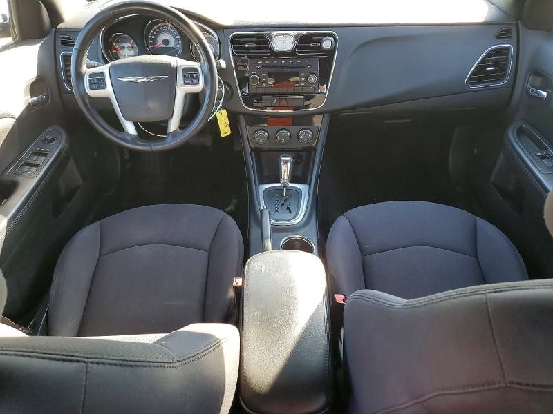 2012 Chrysler 200 Touring