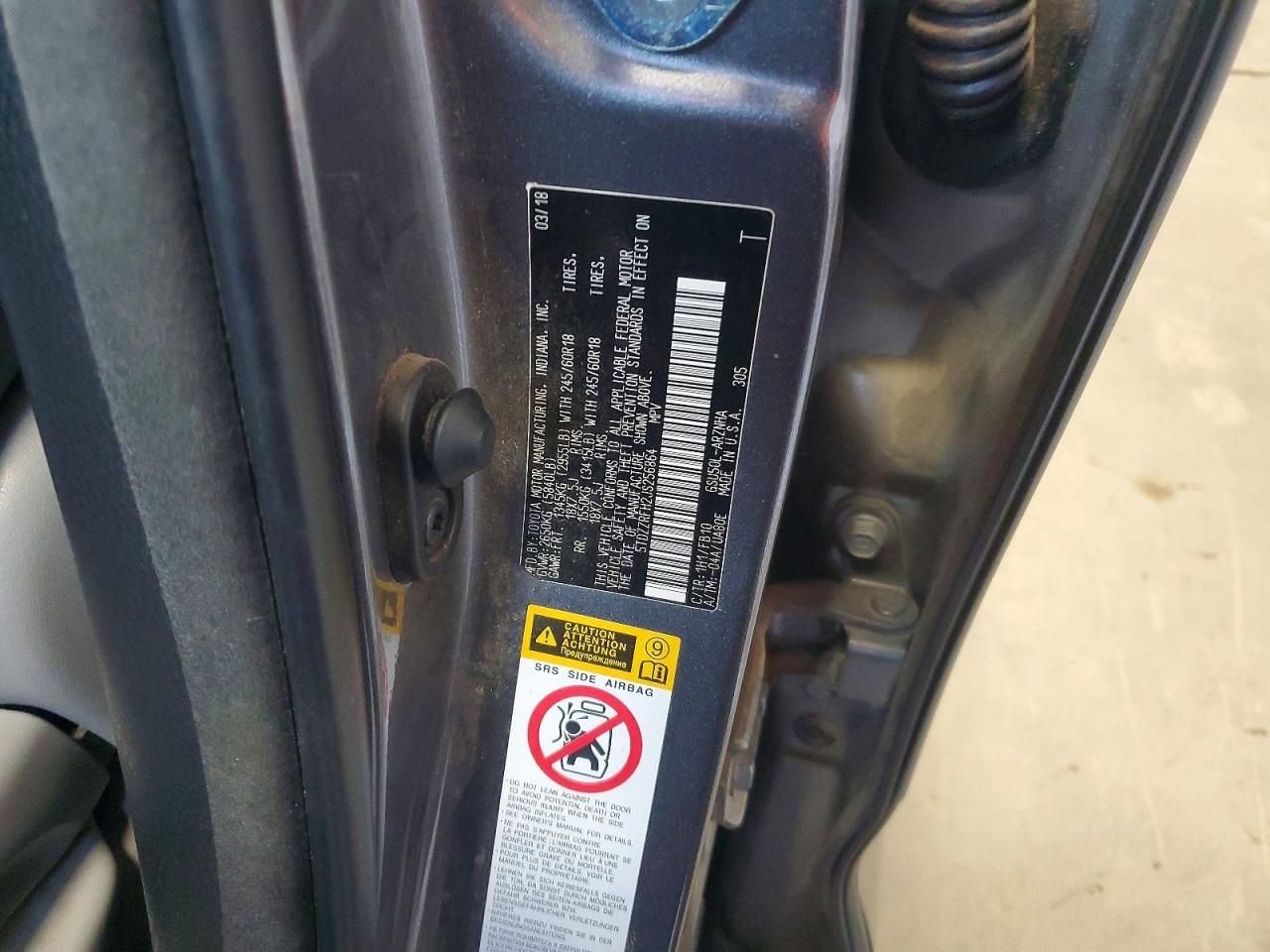 2018 Toyota Highlander le