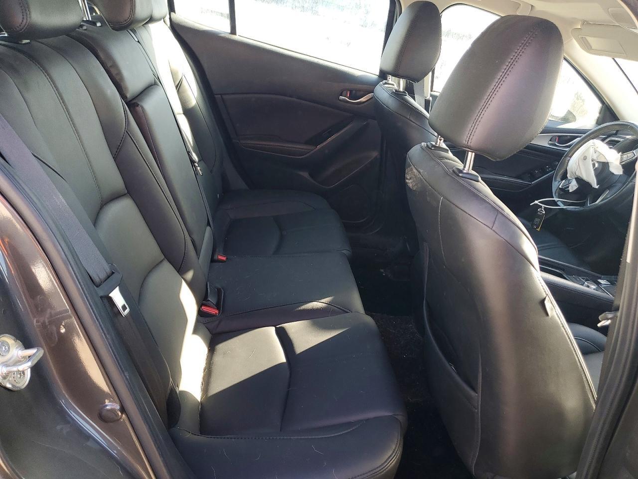 2018 Mazda 3 Touring