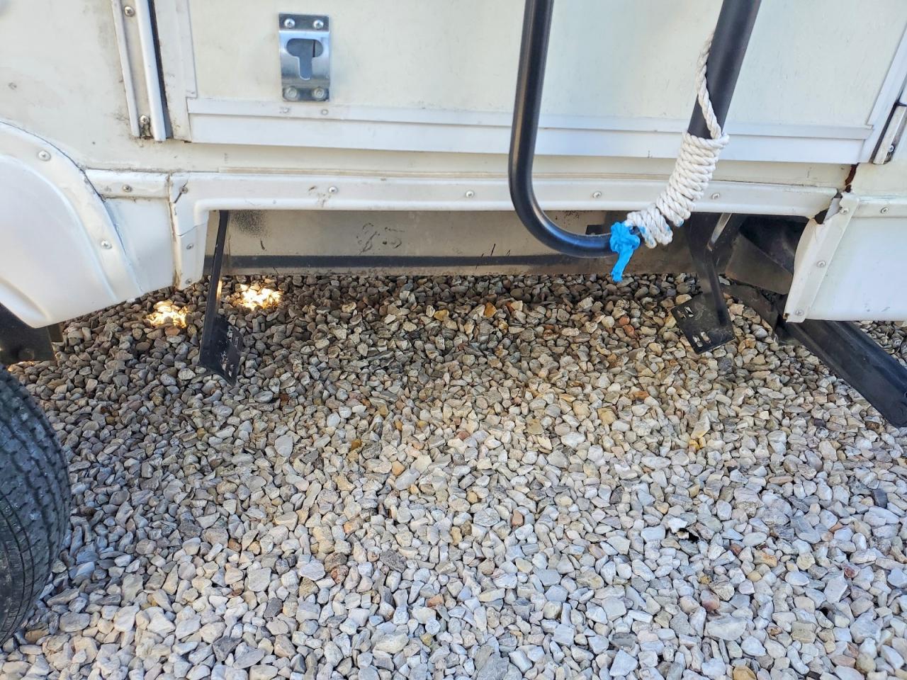 1999 Kz Rv Sportsmen Camper