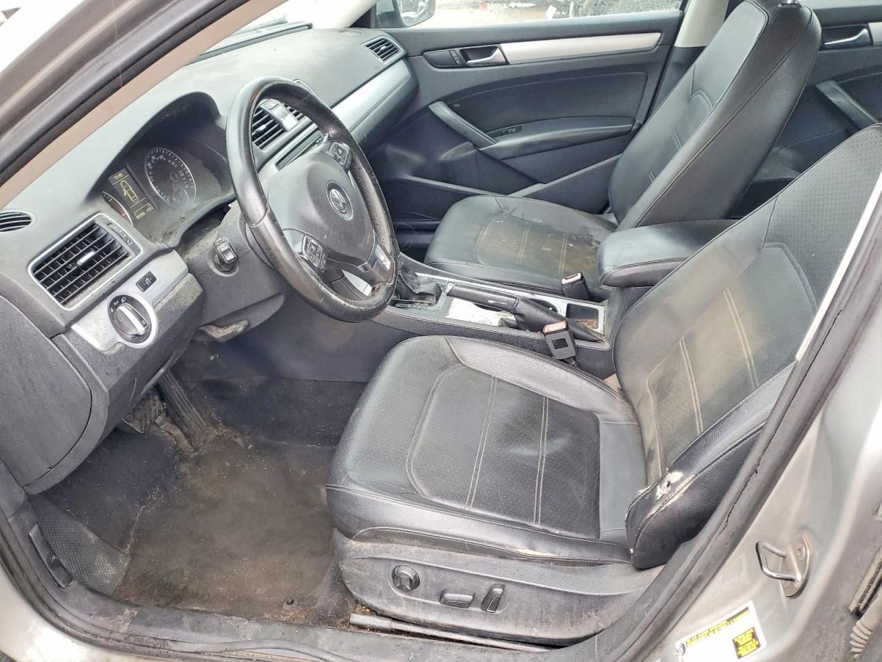 2013 Volkswagen Passat se