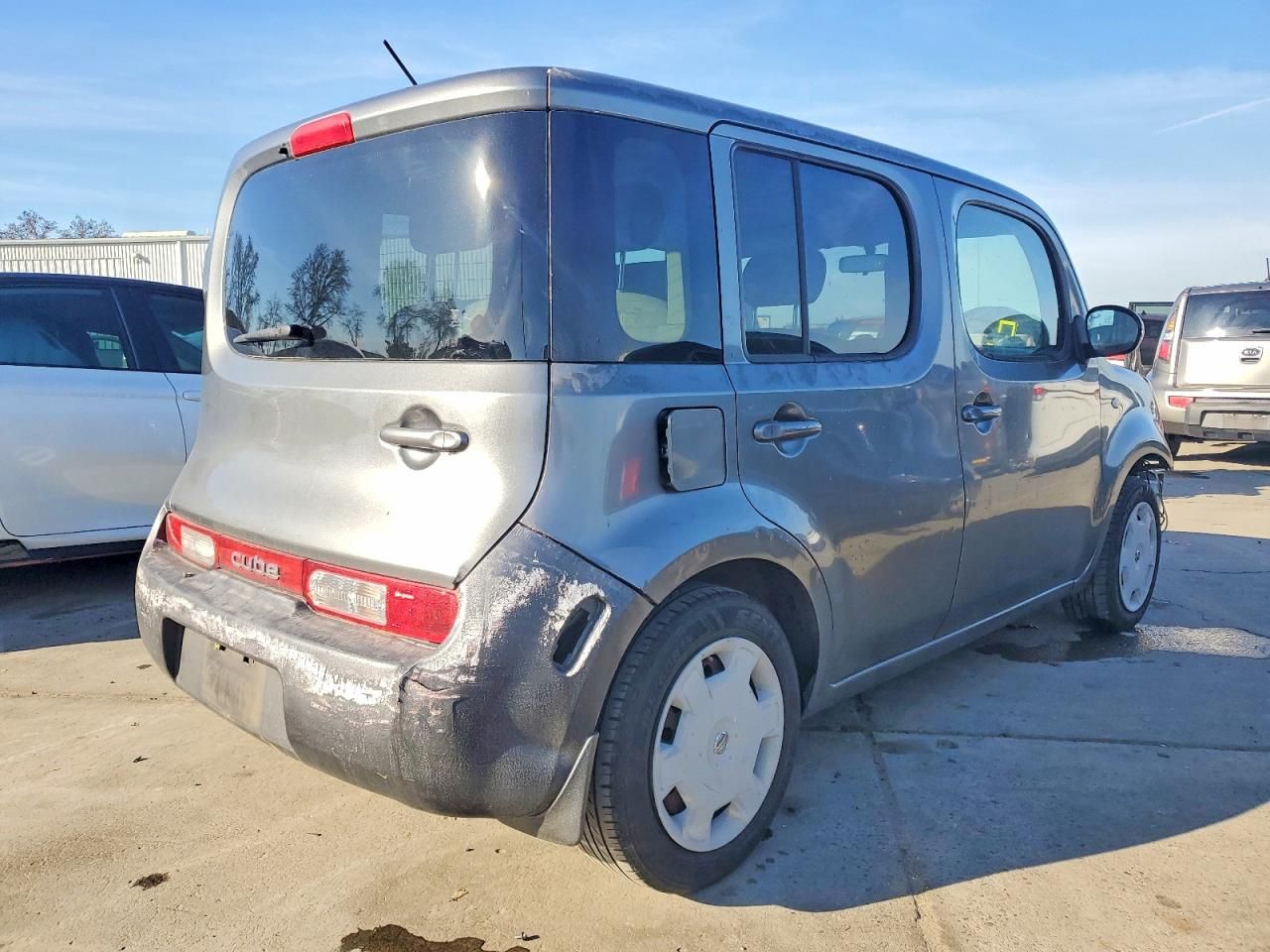 2012 Nissan Cube Base