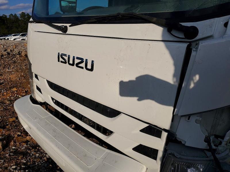 2022 Isuzu NPR HD BOX Truck
