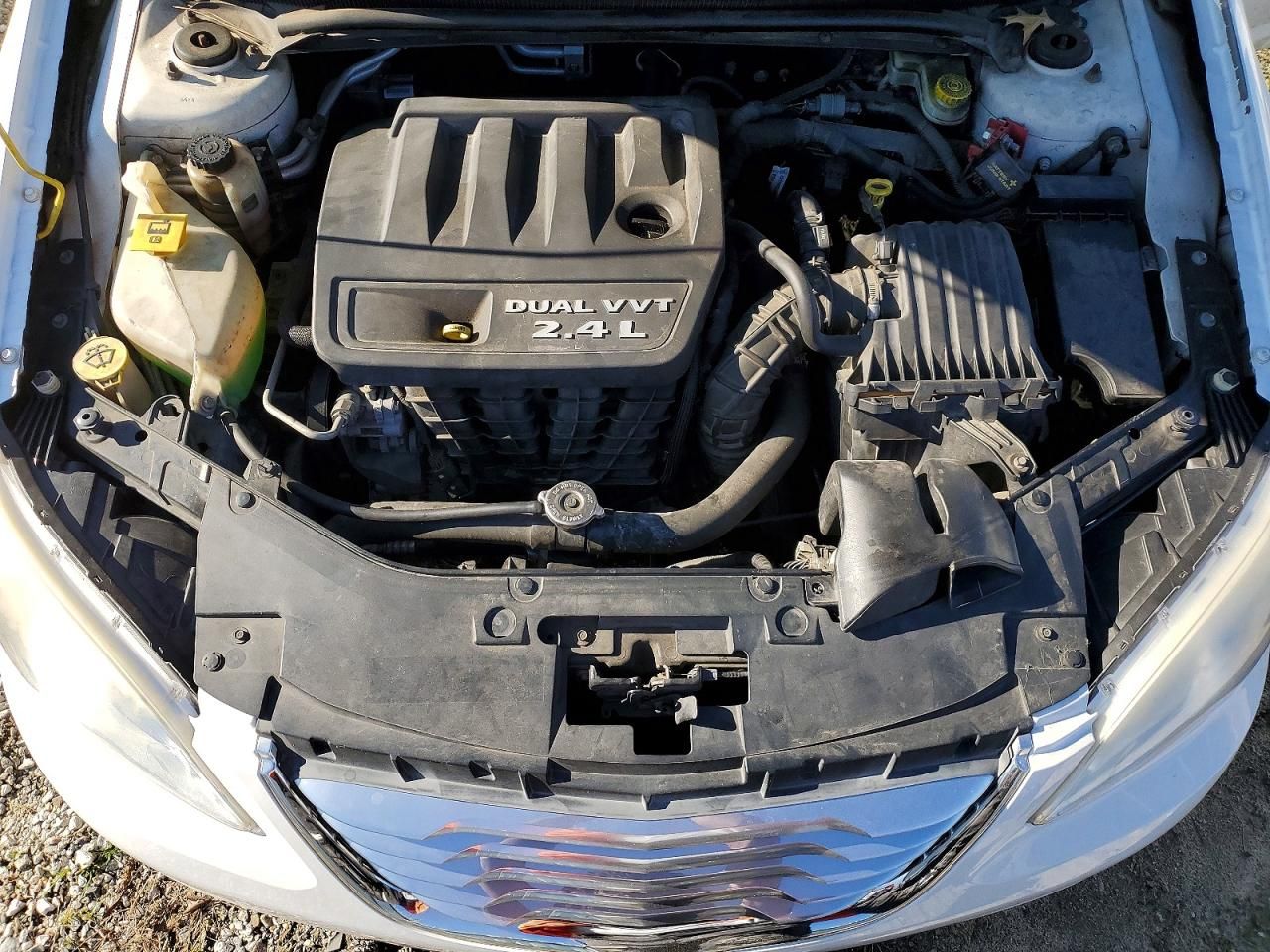 2012 Chrysler 200 lx