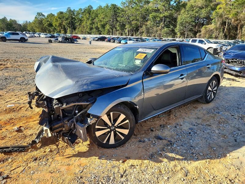 2020 Nissan Altima sl