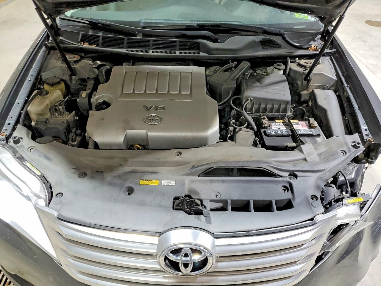 2011 Toyota Avalon Base