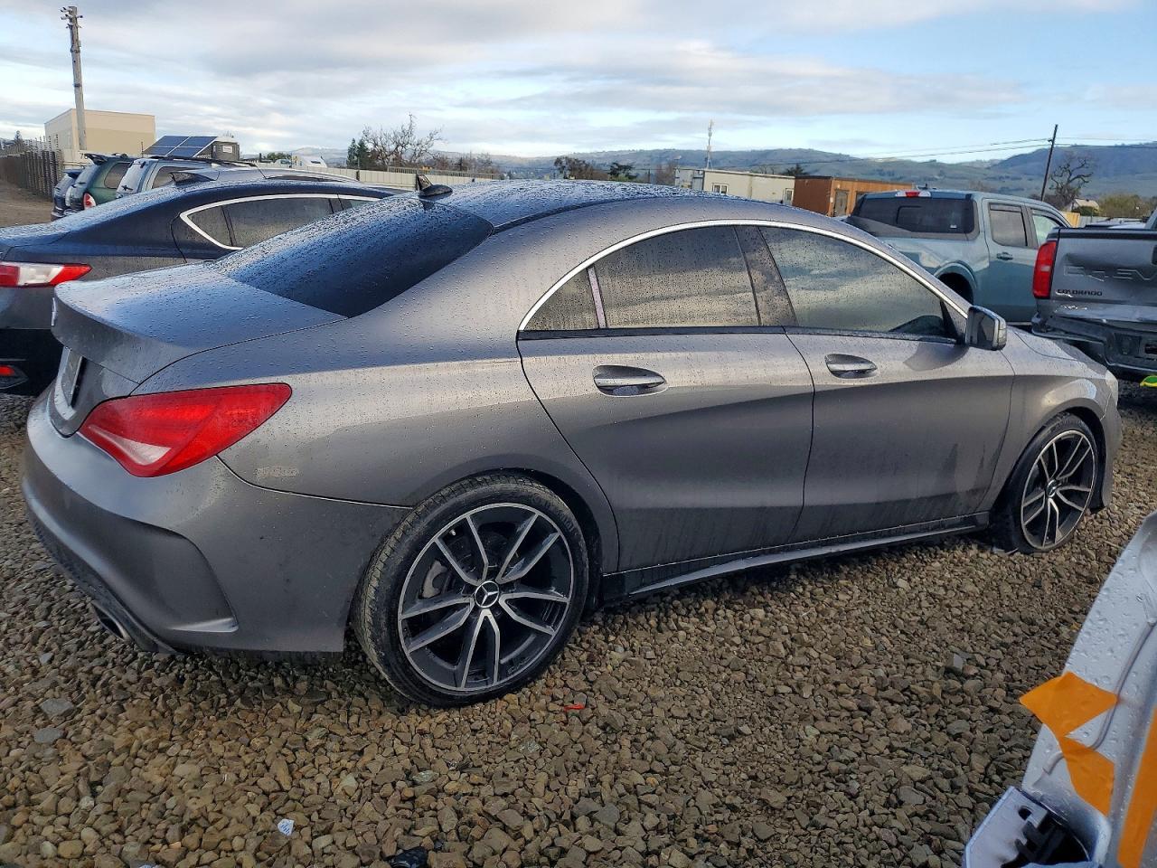 2014 Mercedes-Benz Cla 250