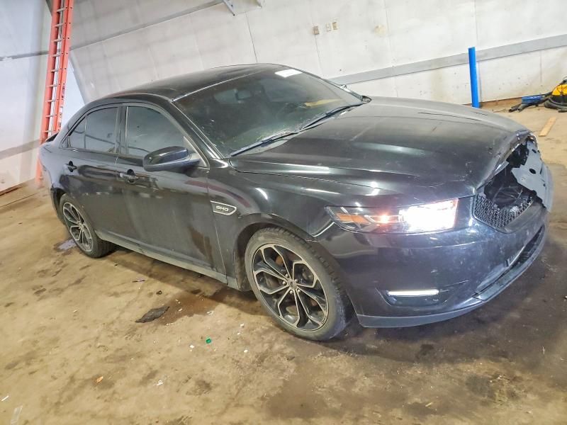 2015 Ford Taurus sho