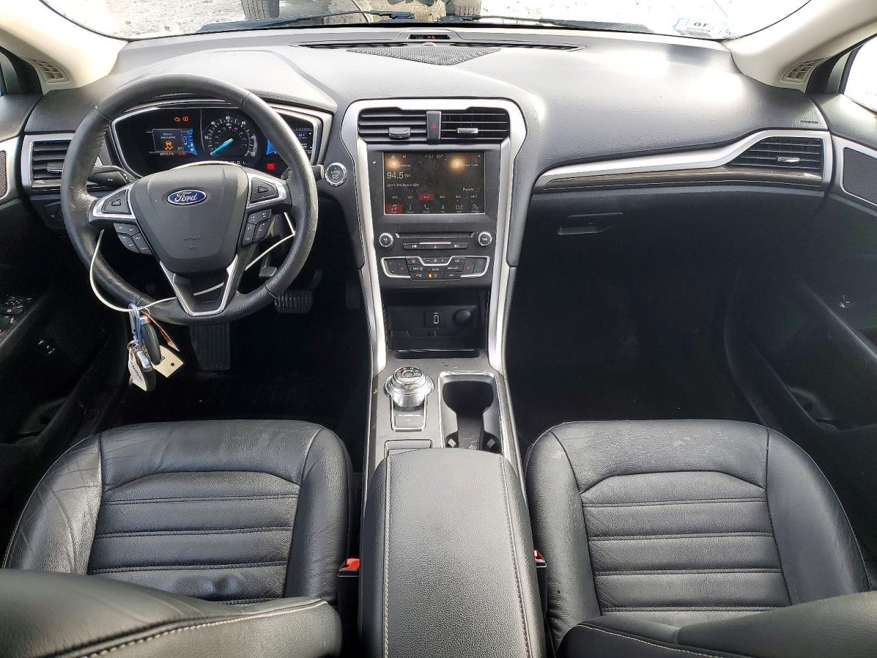 2017 Ford Fusion se Phev