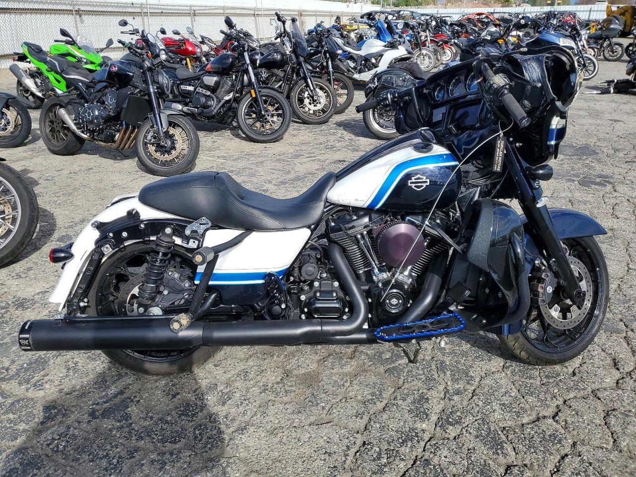 2021 Harley-Davidson Flhxs