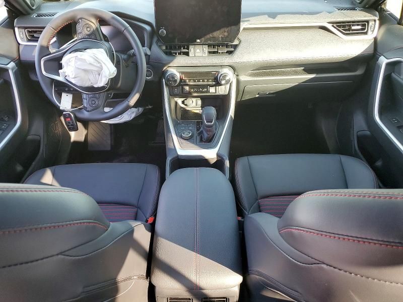 2025 Toyota Rav4 xse