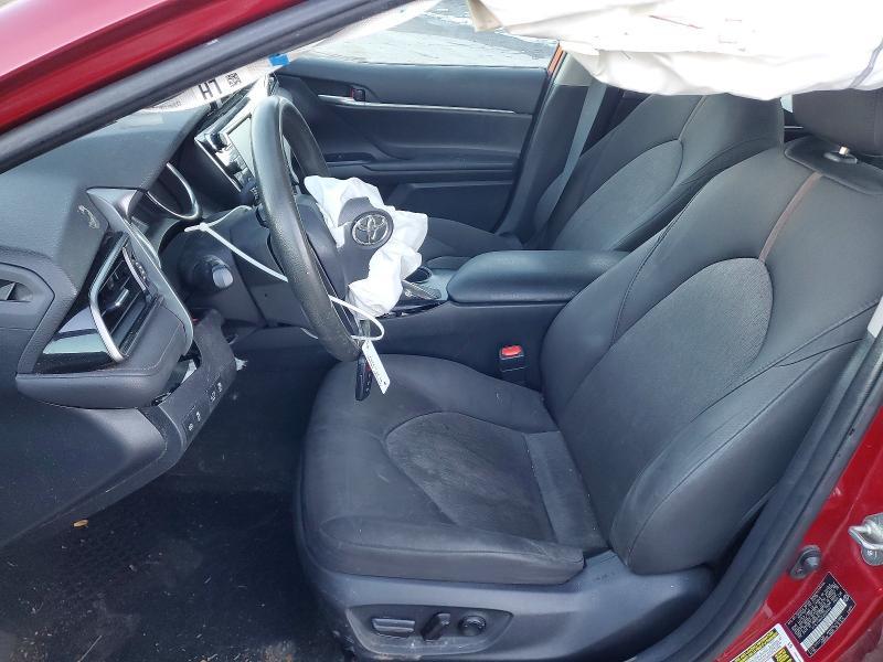 2020 Toyota Camry le