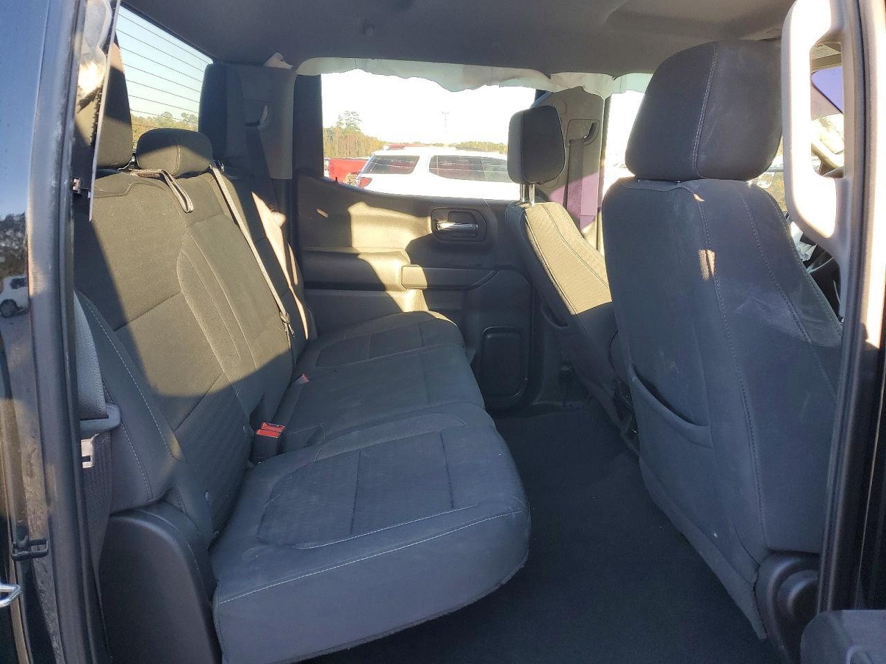 2022 Chevrolet Silverado LTD K1500 Custom