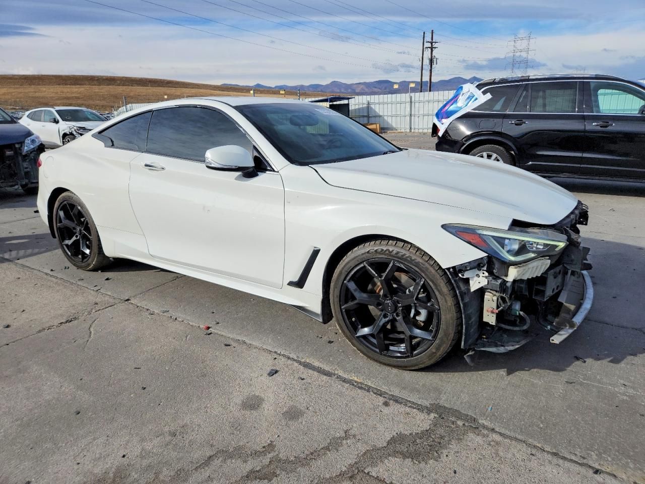2018 Infiniti Q60 Luxe 300