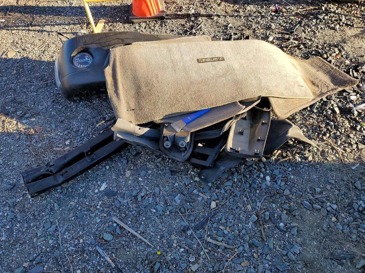 2002 Toyota Sequoia SR5