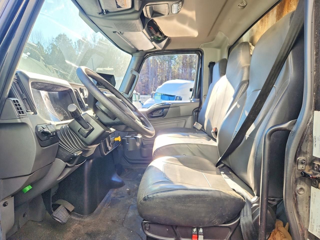 2021 International Mv607 Refrigerated box Truck