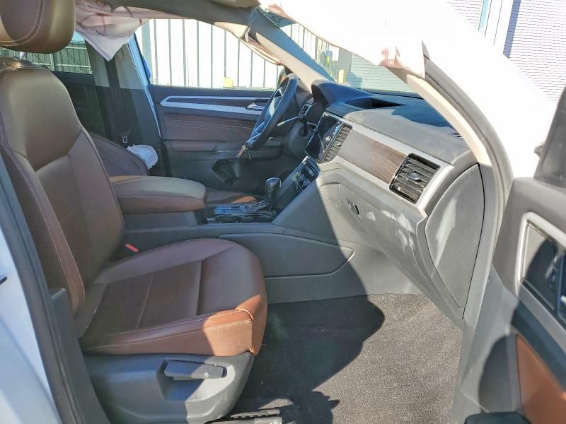 2022 Volkswagen Atlas se