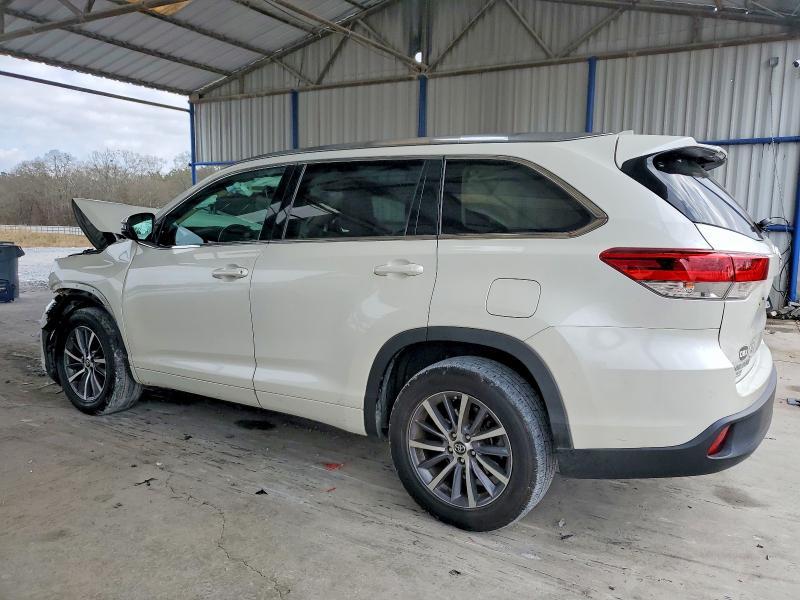 2018 Toyota Highlander se