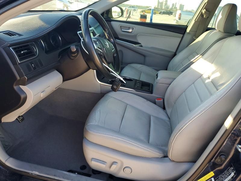 2016 Toyota Camry Hybrid