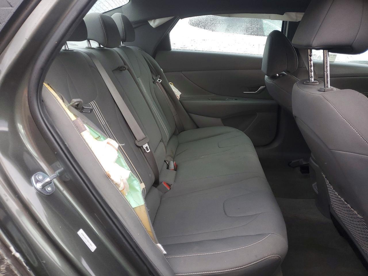 2025 Hyundai Elantra sel