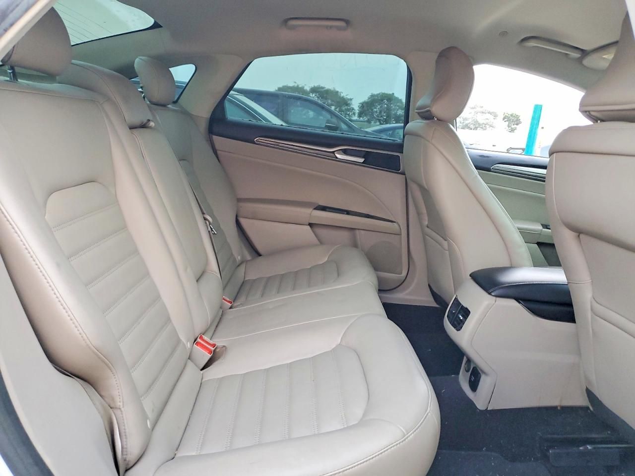 2017 Ford Fusion se Phev