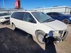 2001 Chrysler Town & Country lx
